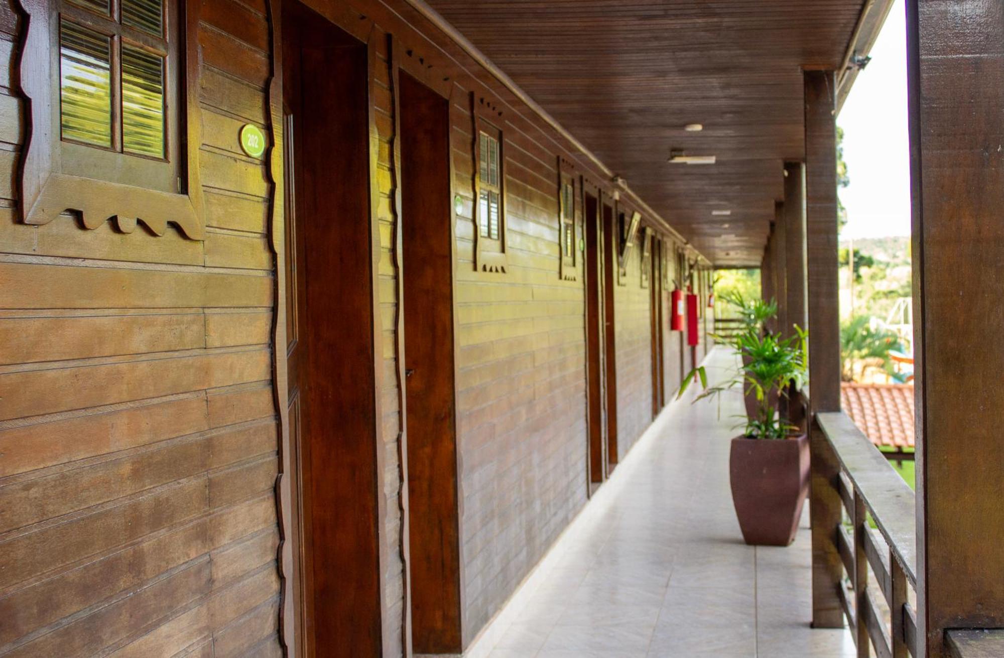 Goldmen Select Guarapuava Hotel Exterior foto